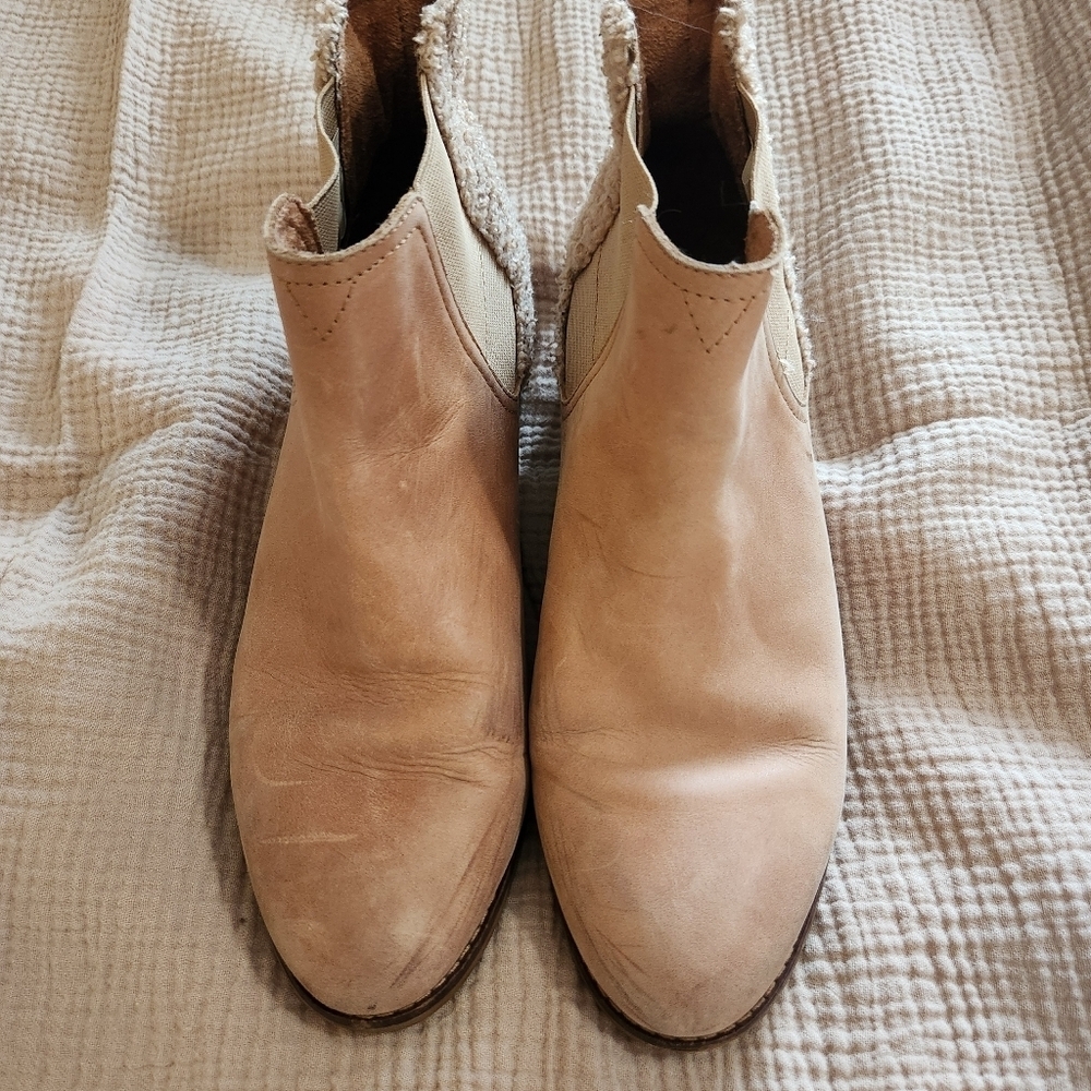 Toms Beige Ankle Booties Size 9 - Picture 10 of 11